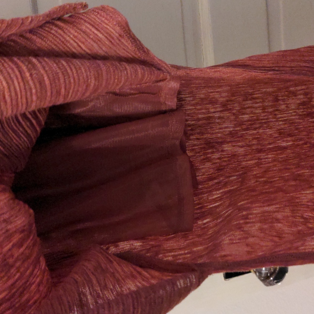 Pink long dress with crossover front - Picture 6 of 6